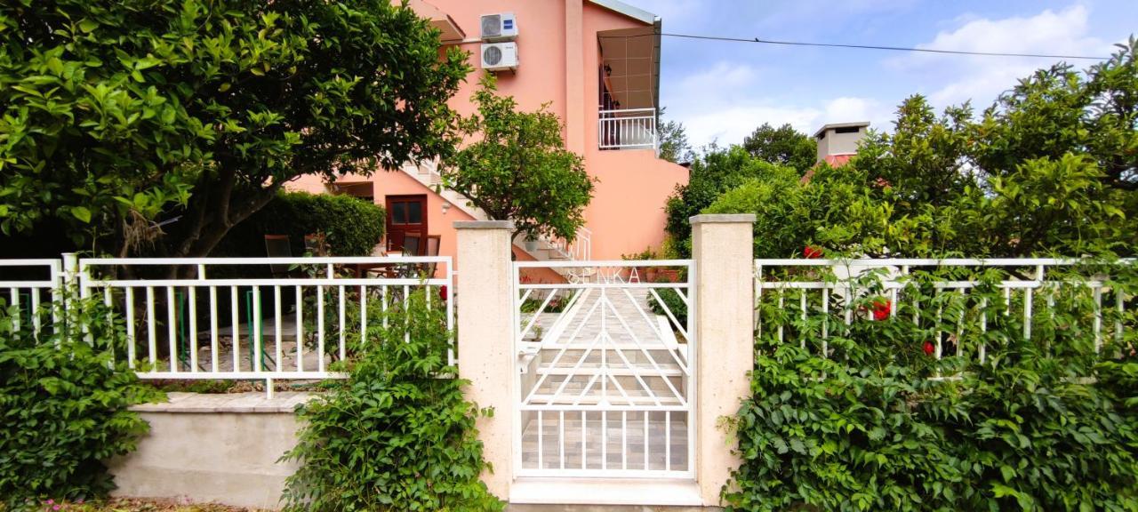 ויגאני Apartments Senka מראה חיצוני תמונה